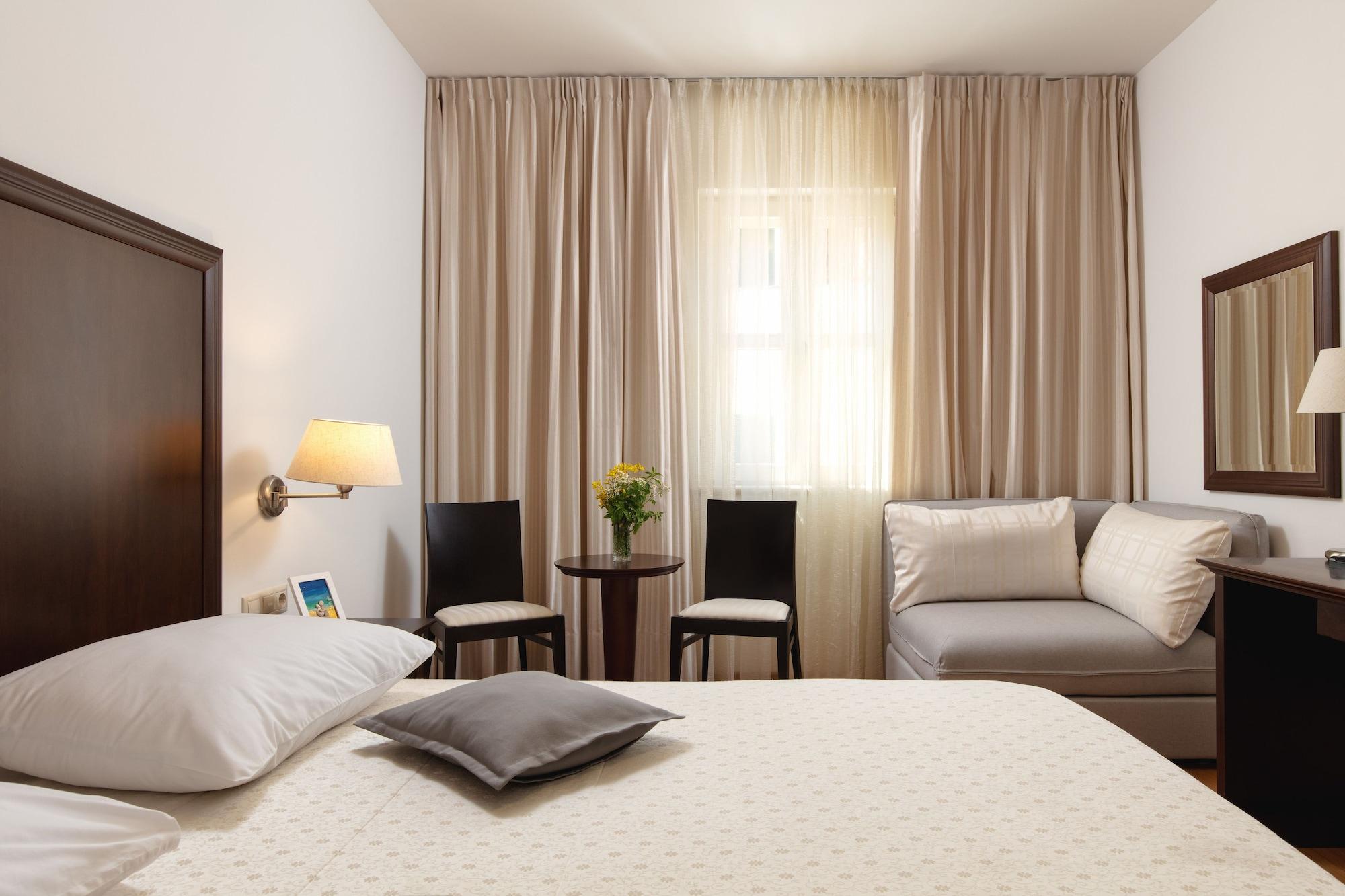 Hotel Croatia Baska Voda Luaran gambar