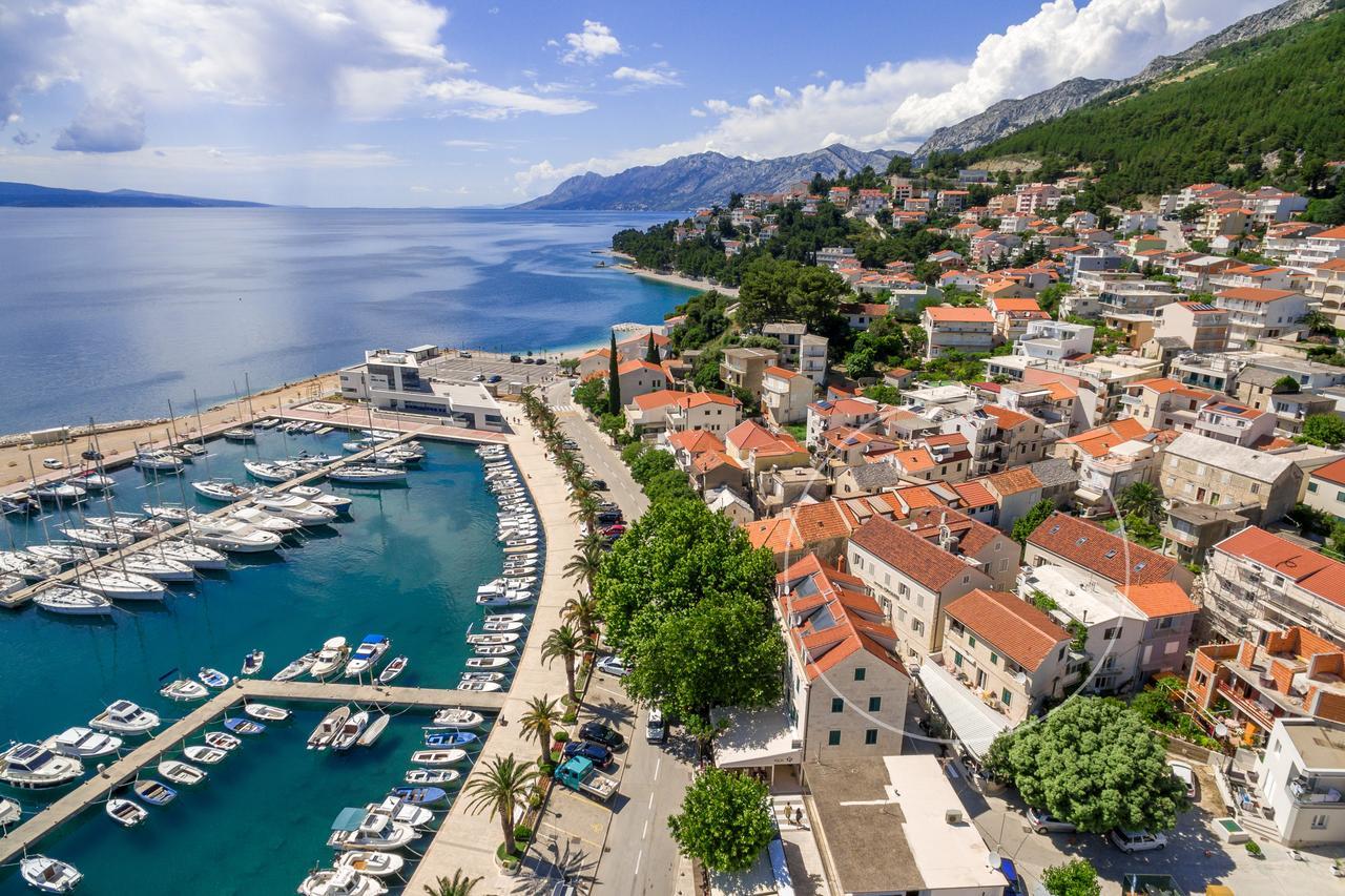 Hotel Croatia Baska Voda Luaran gambar