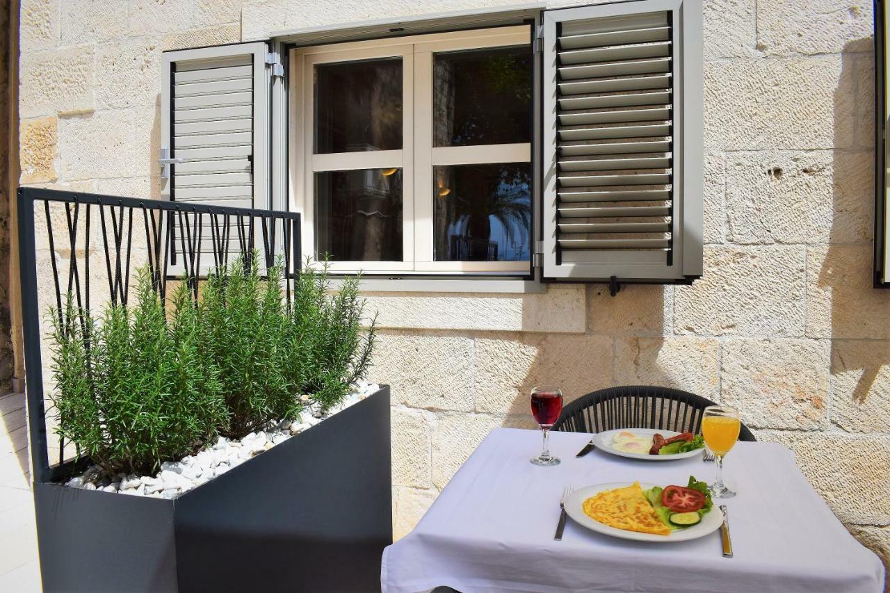 Hotel Croatia Baska Voda Luaran gambar